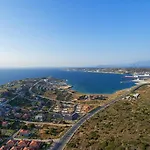 Cesmekes Hotell Çeşme