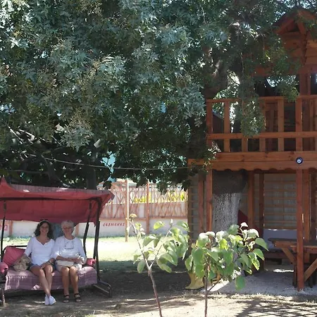 Szálloda Cesmekes 3*